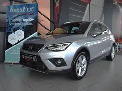 Cinzento Usado 2020 Seat Arona FR SUV | € 17.800 (Preço justo)