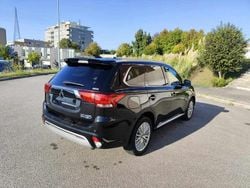 Preto Usado 2020 Mitsubishi Outlander SUV | € 27.750