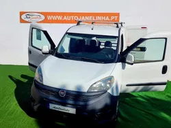 Branco Usado 2017 Fiat Doblò Monovolume | € 11.490