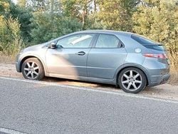 Usado 2006 Honda Civic Sedan | € 5.000 (Preço justo)
