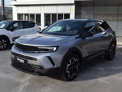 Cinzento Usado 2024 Opel Mokka GS Line SUV | € 21.990 (Preço justo)