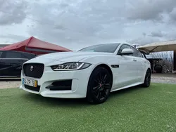 Branco Usado 2019 Jaguar XE R-Sport Sedan | € 22.990 (Preço elevado)