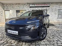 Cinzento Usado 2021 Hyundai Kauai Premium SUV | € 18.900 (Preço justo)