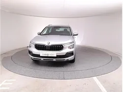 Cinzento claro metalizado Usado 2025 Skoda Kamiq Selection SUV | € 25.490