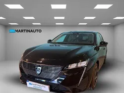 Preto Usado 2024 Peugeot 308 Allure Sedan | € 22.950 (Preço justo)