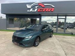 Verde Usado 2022 Peugeot 308 Active Carrinha | € 16.750 (Preço justo)