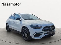Branco Usado 2024 Mercedes GLA180 SUV | € 45.900 (Preço justo)