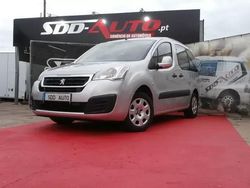 Cinza Usado 2016 Peugeot TePee Carrinha | € 14.000