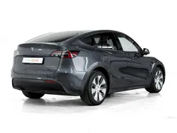 Cinzento Usado 2022 Tesla Model Y Long Range SUV | € 37.490 (Preço justo)