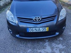 Usado 2012 Toyota Auris Sedan | € 10.000 (Preço justo)