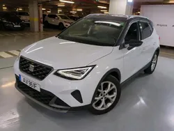 Branco Usado 2022 Seat Arona FR SUV | € 15.400 (Bom preço)