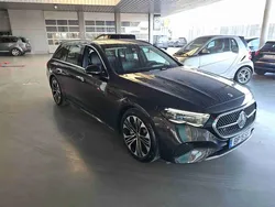 Cinzento Novo 2024 Mercedes E300 Carrinha | € 69.900 (Bom preço)
