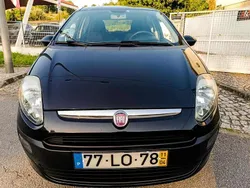 Preto Usado 2011 Fiat Punto Citadino | € 6.000 (Bom preço)