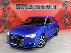 Azul Usado 2020 Audi A3 Sportback e-tron Sedan | € 23.900 (Preço justo)