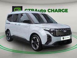 Cinza Usado 2025 Ford Courier Titanium Monovolume | € 33.999 (Preço elevado)