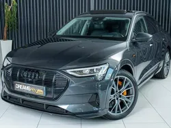 Cinzento Usado 2022 Audi e-tron SUV | € 41.900 (Preço justo)