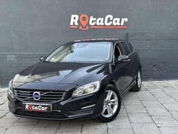 Preto Usado 2015 Volvo V60 Momentum Carrinha | € 12.000