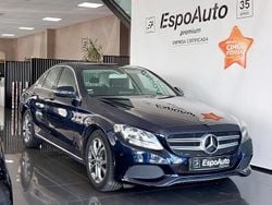 Azul Usado 2018 Mercedes C200 Avantgarde Sedan | € 20.500