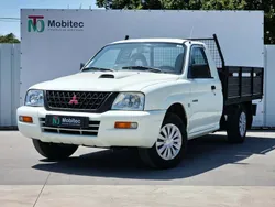 Branco Usado 2003 Mitsubishi L200 Pickup | € 8.500