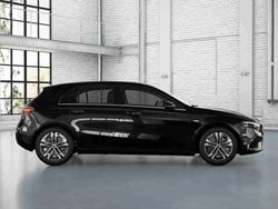 Preto Novo 2025 Mercedes A250 Citadino | € 48.975 (Preço justo)