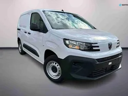 Branco Novo 2024 Peugeot Partner Monovolume | € 26.500