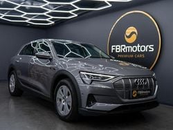 Cinzento Usado 2020 Audi e-tron Advanced SUV | € 29.990 (Bom preço)