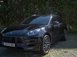 Preto Usado 2014 Porsche Macan Turbo SUV | € 43.000