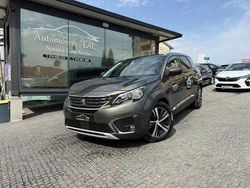 Cinzento Usado 2019 Peugeot 5008 Monovolume | € 20.900 (Preço justo)