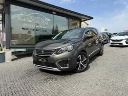 Cinzento Usado 2019 Peugeot 5008 Monovolume | € 20.900 (Preço justo)