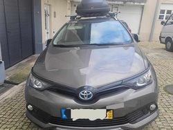Cinzento Usado 2018 Toyota Auris Citadino | € 17.000