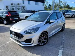 Cinzento Usado 2022 Ford Fiesta ST-Line Citadino | € 17.950 (Preço justo)