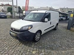 Branco Usado 2018 Fiat Doblò Monovolume | € 9.990 (Bom preço)