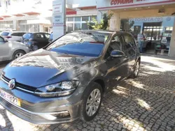 Cinza Usado 2019 VW Golf VII Carrinha | € 16.500 (Preço justo)