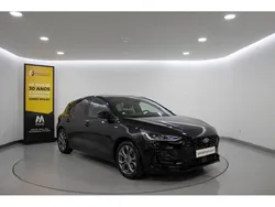 Preto Usado 2022 Ford Focus ST-Line Carrinha | € 21.280 (Preço justo)