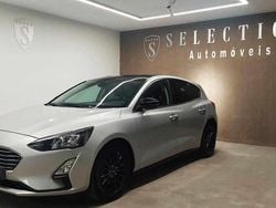 Cinzento Usado 2020 Ford Focus Carrinha | € 16.350 (Preço justo)