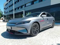 Cinzento Usado 2023 BYD Han Sedan | € 44.500