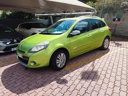 Verde Usado 2009 Renault Clio GrandTour Carrinha | € 8.750