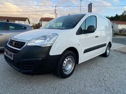 Branco Usado 2017 Peugeot Partner Premium Monovolume | € 10.990 (Preço justo)