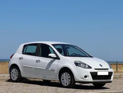 Usado 2010 Renault Clio II Sedan | € 6.490 (Preço justo)