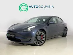 Cinzento Usado 2021 Tesla Model 3 Performance Sedan | € 32.980 (Preço justo)