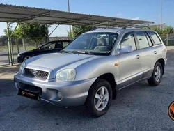 Cinzento Usado 2004 Hyundai Santa Fe SUV | € 5.990