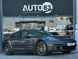 Cinza Usado 2018 Porsche Panamera 4 Sedan | € 74.990