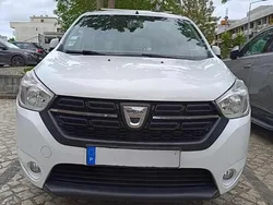 Branco Usado 2017 Dacia Lodgy Monovolume | € 9.000 (Bom preço)
