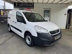 Branco Usado 2018 Peugeot Partner Monovolume | € 12.990