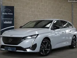 Branco Usado 2024 Peugeot 308 Allure | € 24.900 (Bom preço)