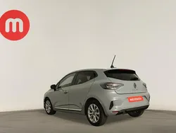Usado 2024 Renault Clio V Evolution | € 17.499 (Preço justo)