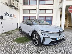 Cinza Usado 2023 Renault Mégane Iconic SUV | € 26.950 (Super Preço)