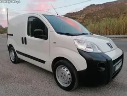 Branco Usado 2015 Peugeot Bipper Monovolume | € 5.450