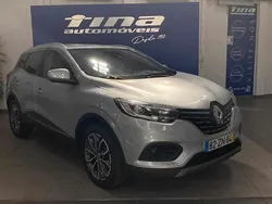 Cinzento Usado 2019 Renault Kadjar SUV | € 17.900 (Preço elevado)