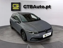 Cinzento Usado 2021 VW Golf VIII | € 26.499 (Preço justo)